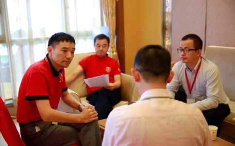  通發(fā)激光焊接機廠(chǎng)家總經(jīng)理王小峰